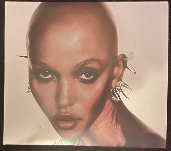 FKA Twigs - Eusexua