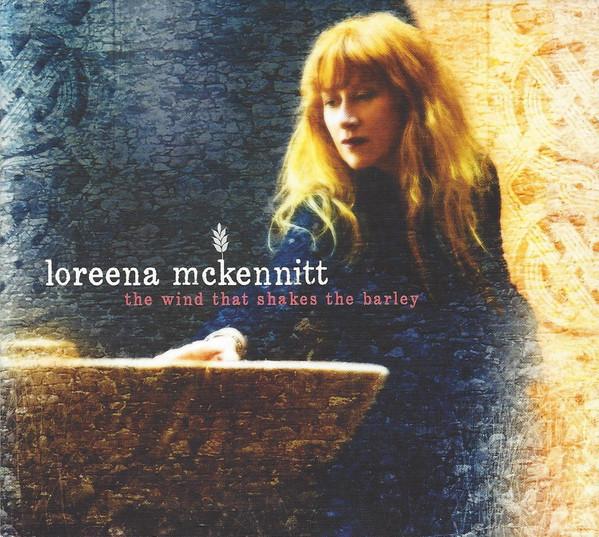 Loreena McKennitt - The Wind That Shakes The Barley