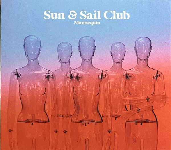 Sun And Sail Club - Mannequin